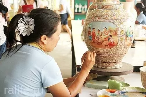 доставка товаров почтой EMC в Таиланде