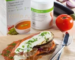 Диетическое блюдо из говядины "Медальоны с баклажанами" блюдо из говядины